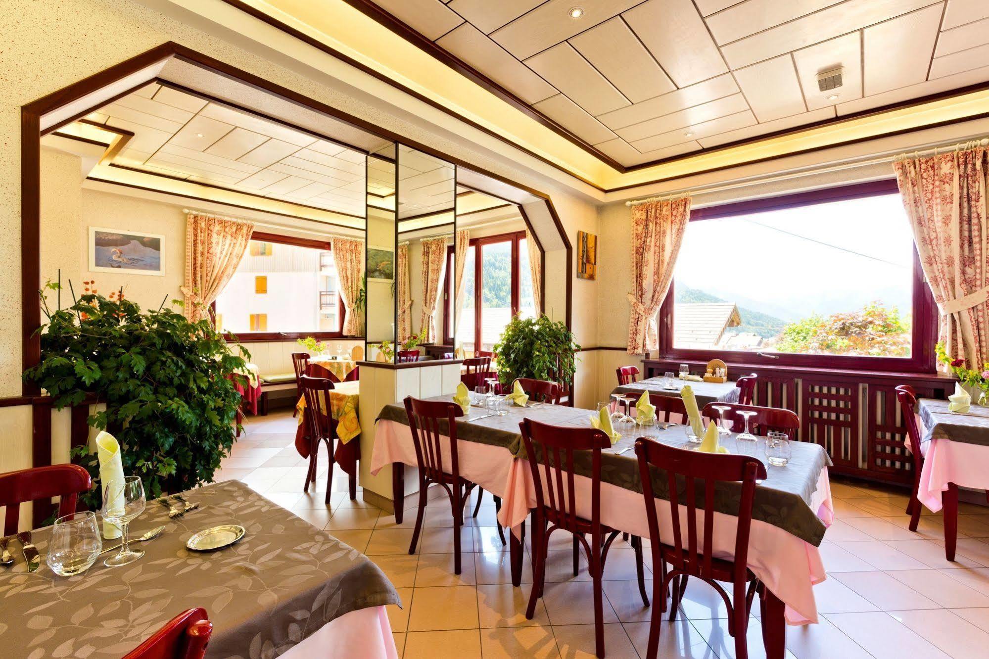 Logis Hotel & Spa Beau-Site Saint-Jean-de-Sixt Exterior photo